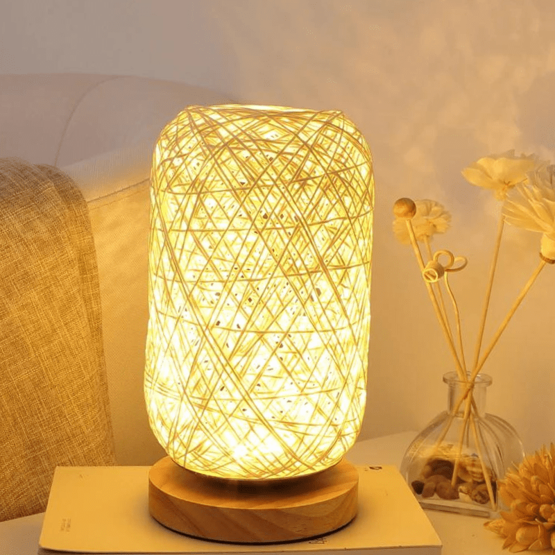 lampe de chevet en bois et rotin