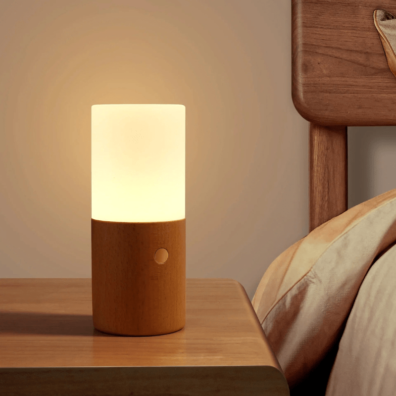 lampe de chevet LED en bois