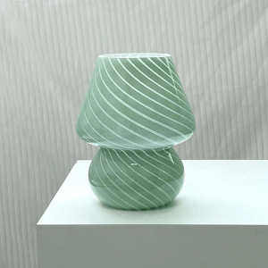 lampe de chevet en verre transparent